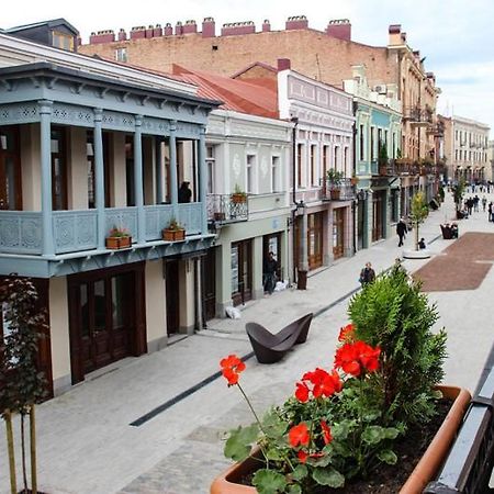 Comfortable Flat In Central Tbilisi ภายนอก รูปภาพ