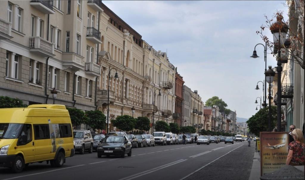 Comfortable Flat In Central Tbilisi ห้อง รูปภาพ