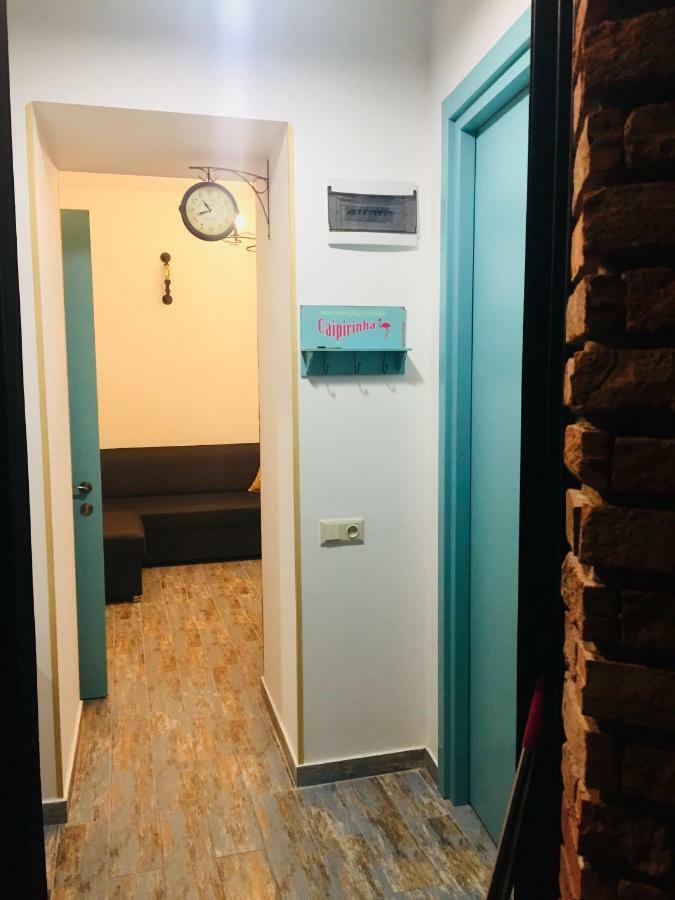 Comfortable Flat In Central Tbilisi ภายนอก รูปภาพ